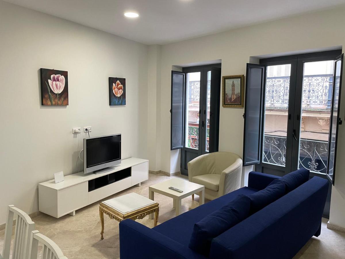 Petit Sagasta Apartamentos-Sagasta Sevilha Exterior foto